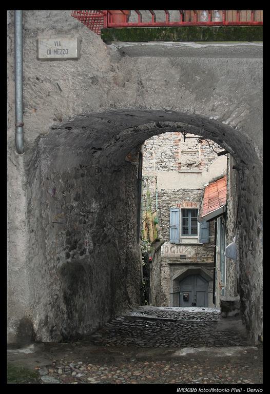 Al Castello Apartment Dervio Exterior photo